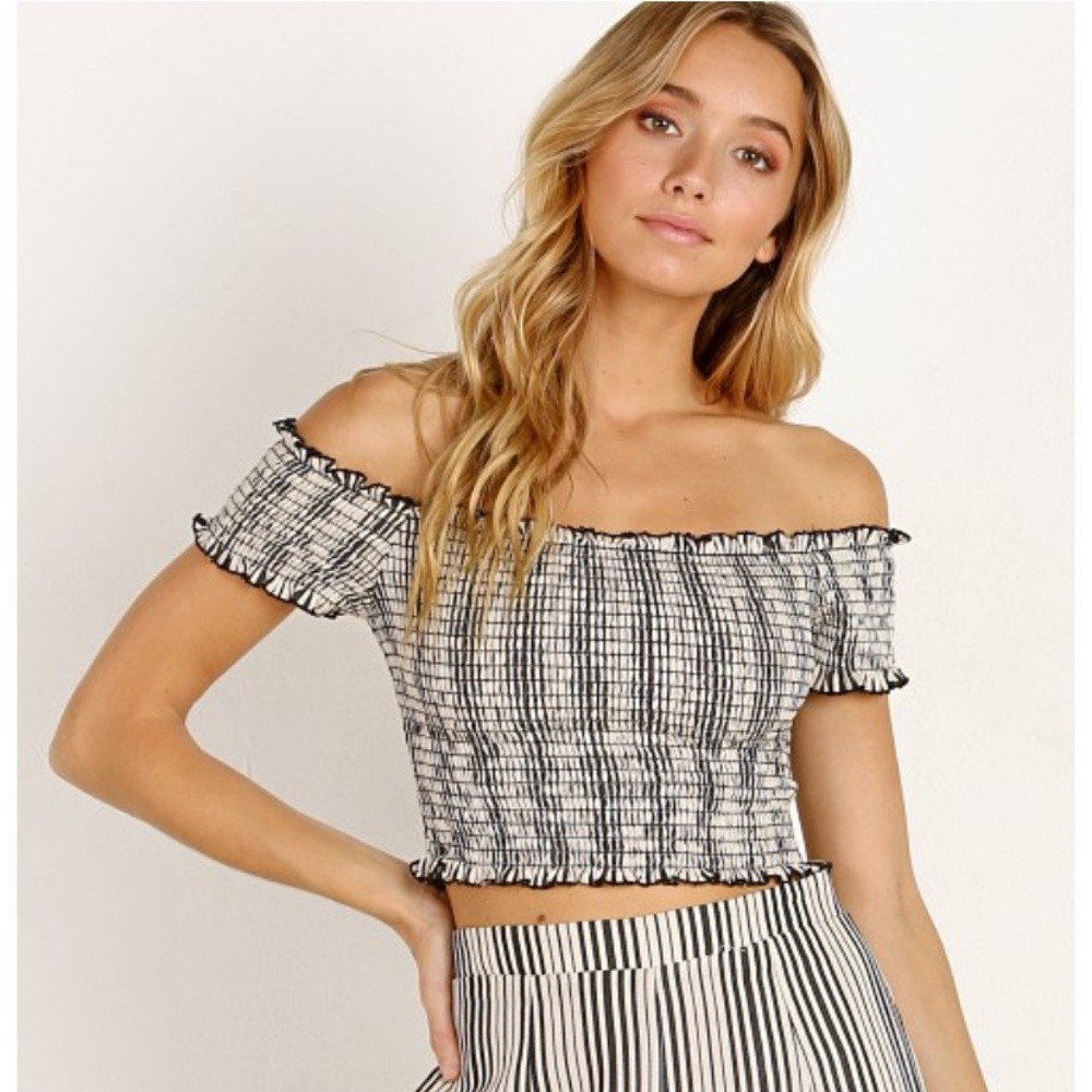 SMYM black & white smocked cropped top